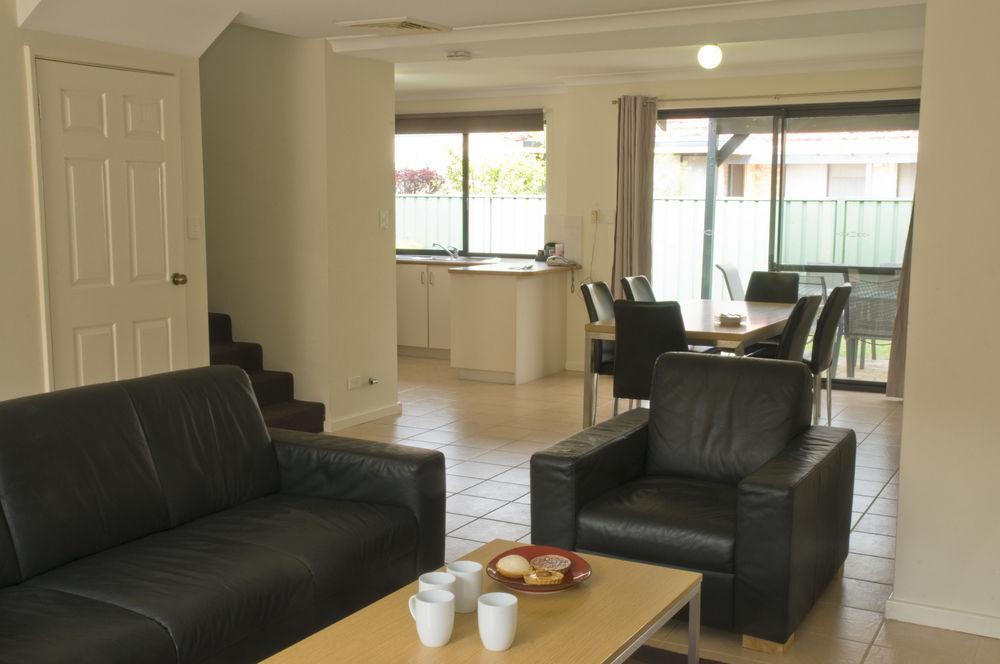 Country Comfort Перт Экстерьер фото